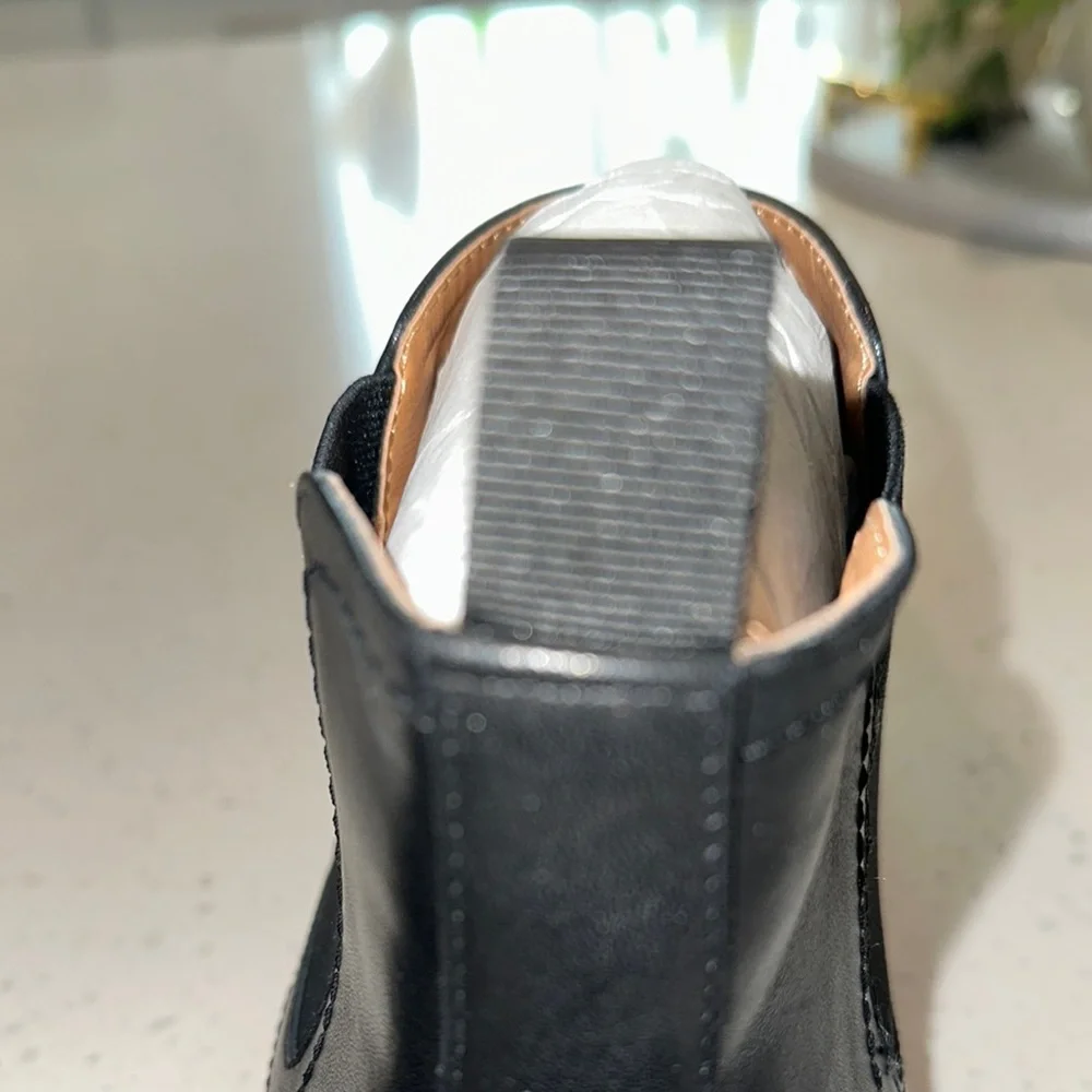 Black Leather‎ Ankle Boots